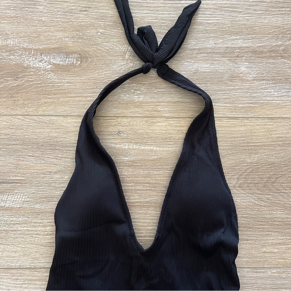 Aerie Ribbed Deep Plunge Bathingsuit Small - Picture 2 of 6